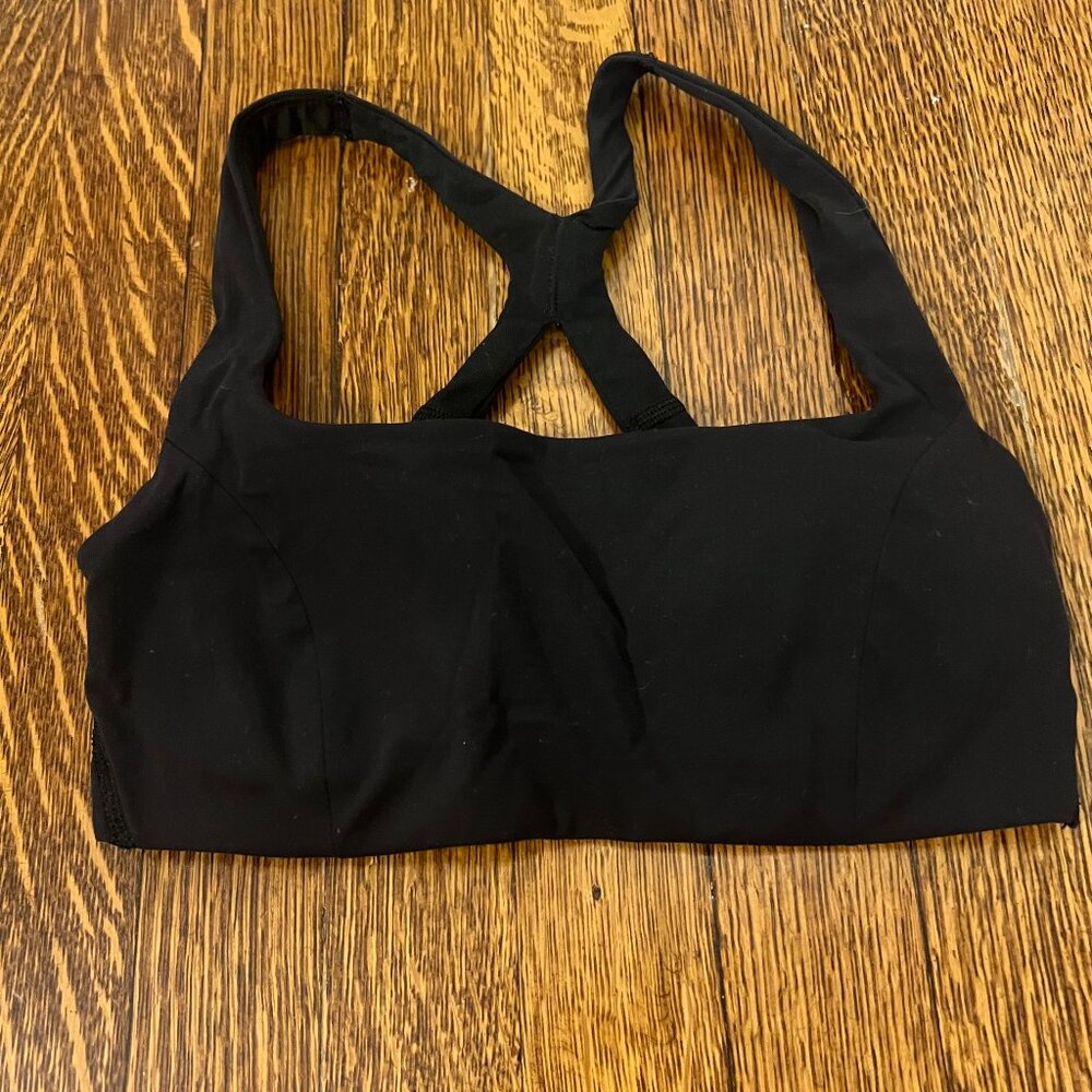 lululemon black sports bra size 4